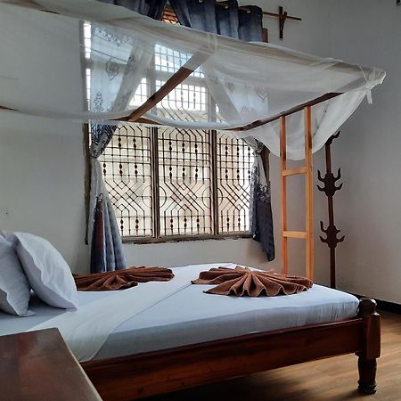 Bed and Breakfast Kajificheni House Нунгви Экстерьер фото