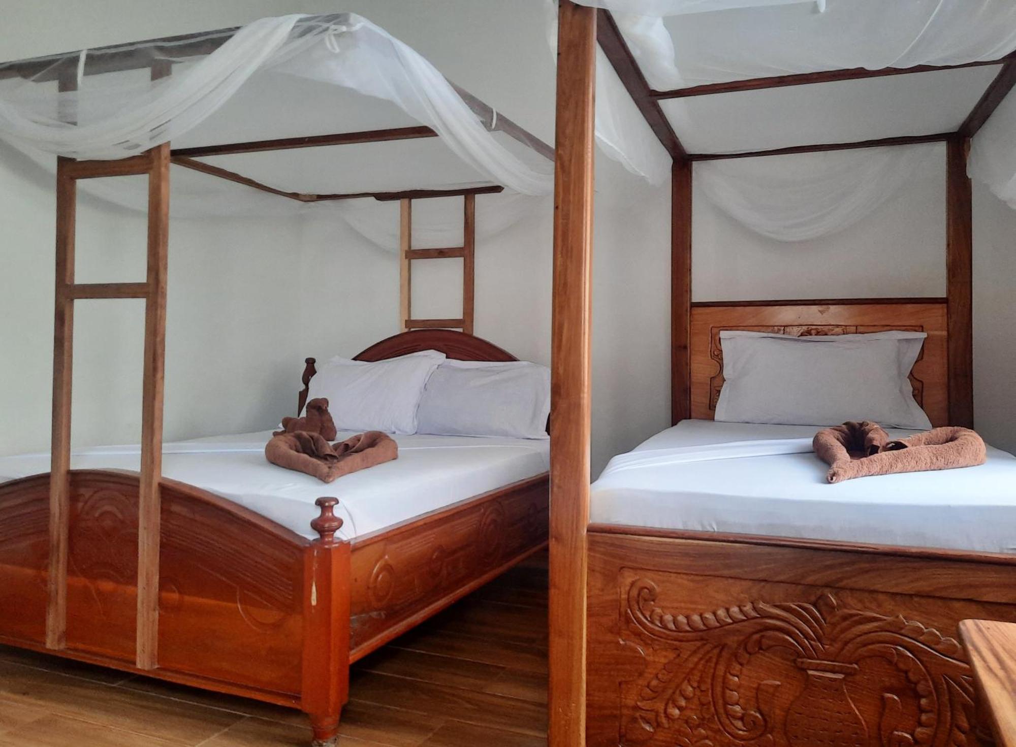 Bed and Breakfast Kajificheni House Нунгви Экстерьер фото