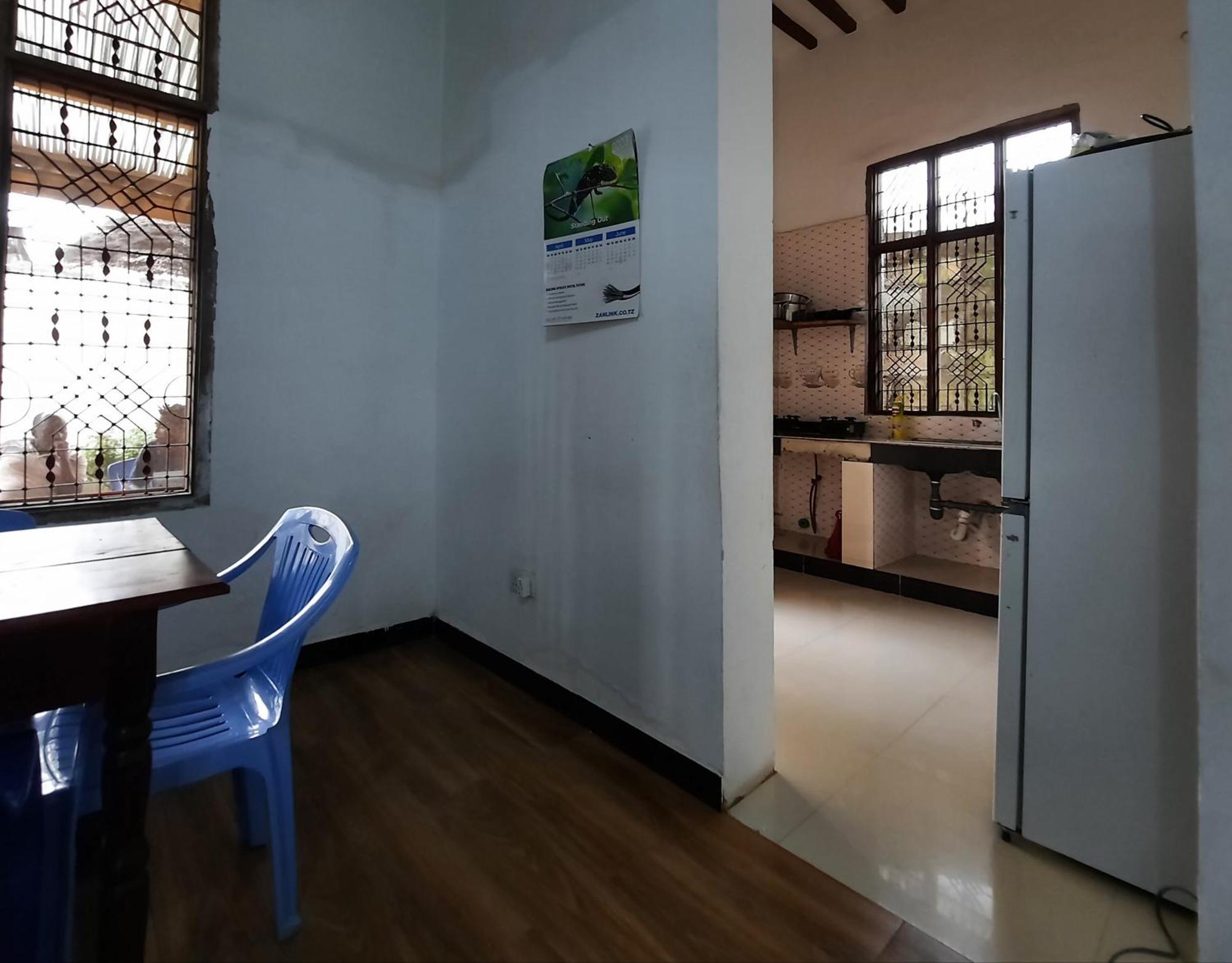 Bed and Breakfast Kajificheni House Нунгви Экстерьер фото