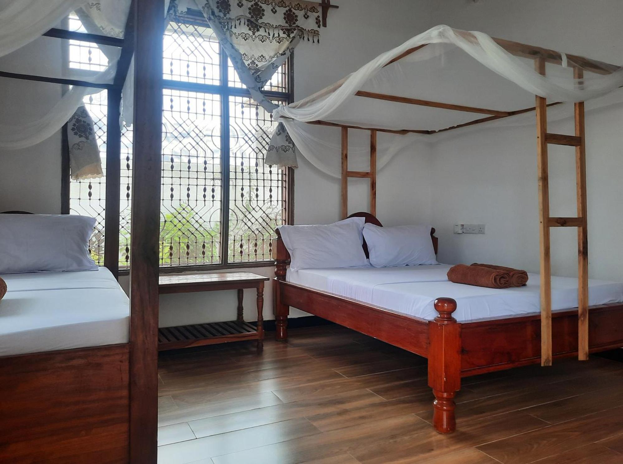 Bed and Breakfast Kajificheni House Нунгви Экстерьер фото